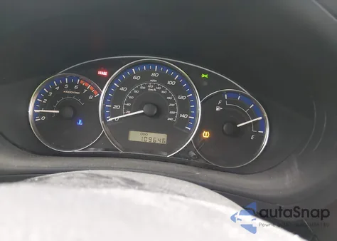 2010 Subaru Forester 2.5X z USA, uszkodzony, nr VIN JF2SH6AC6AG738635